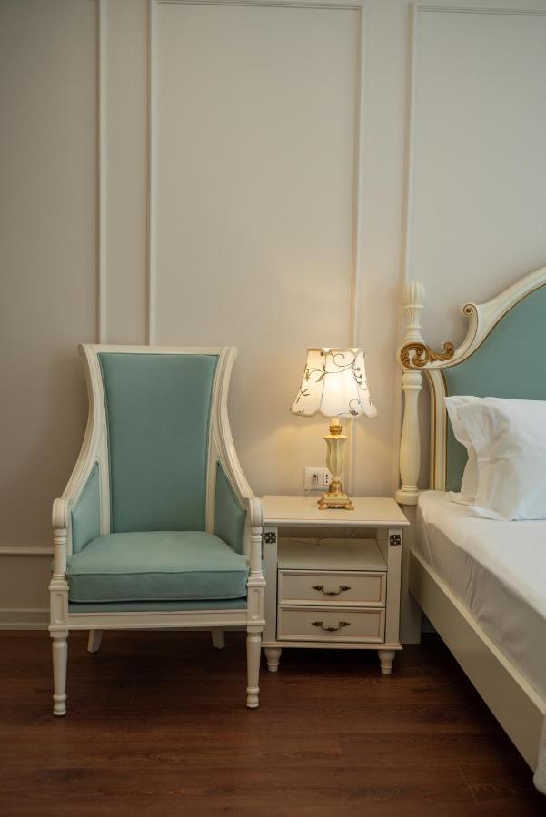 Sol Invictus Boutique Hotel Durres Albania Bagian luar foto