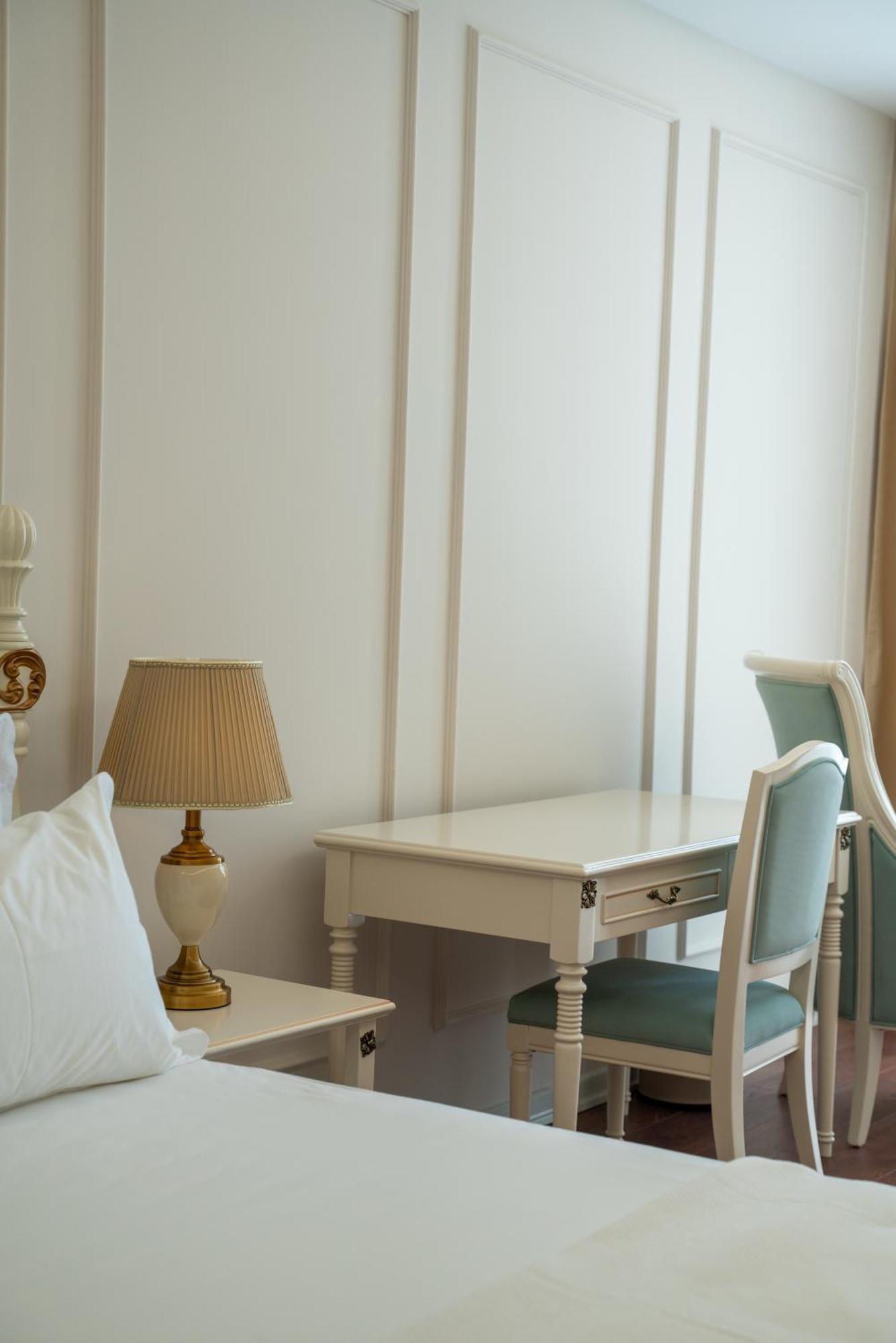 Sol Invictus Boutique Hotel Durres Albania Bagian luar foto